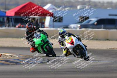 media/Dec-18-2022-SoCal Trackdays (Sun) [[8099a50955]]/Turn 2 (950am)/